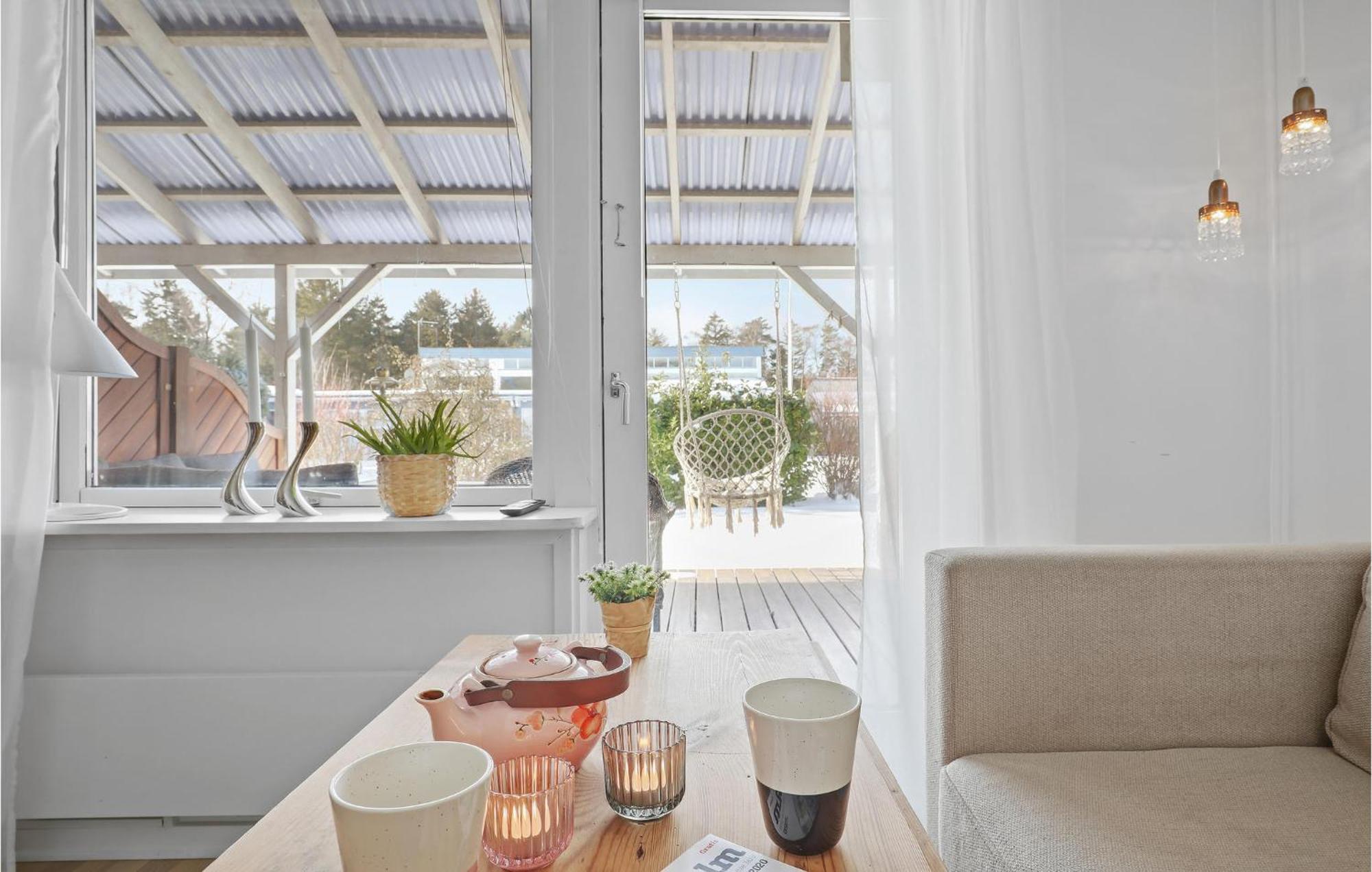 Beautiful Apartment In Neksø Exteriör bild